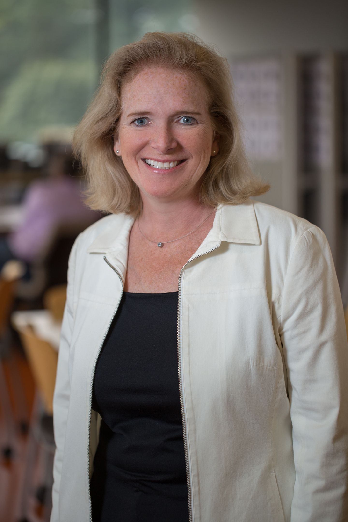 sue hains